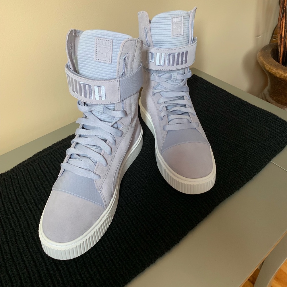 Vintage Puma high top sneakers